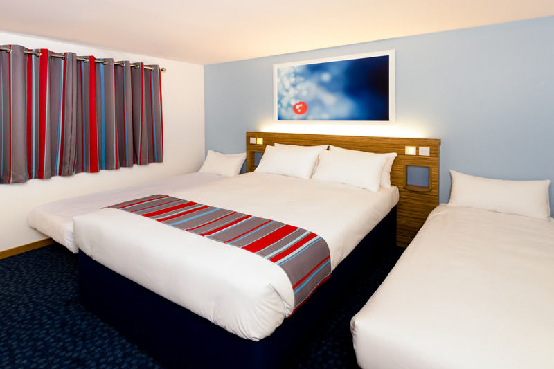 Travelodge York Tadcaster Bilbrough Dış mekan fotoğraf
