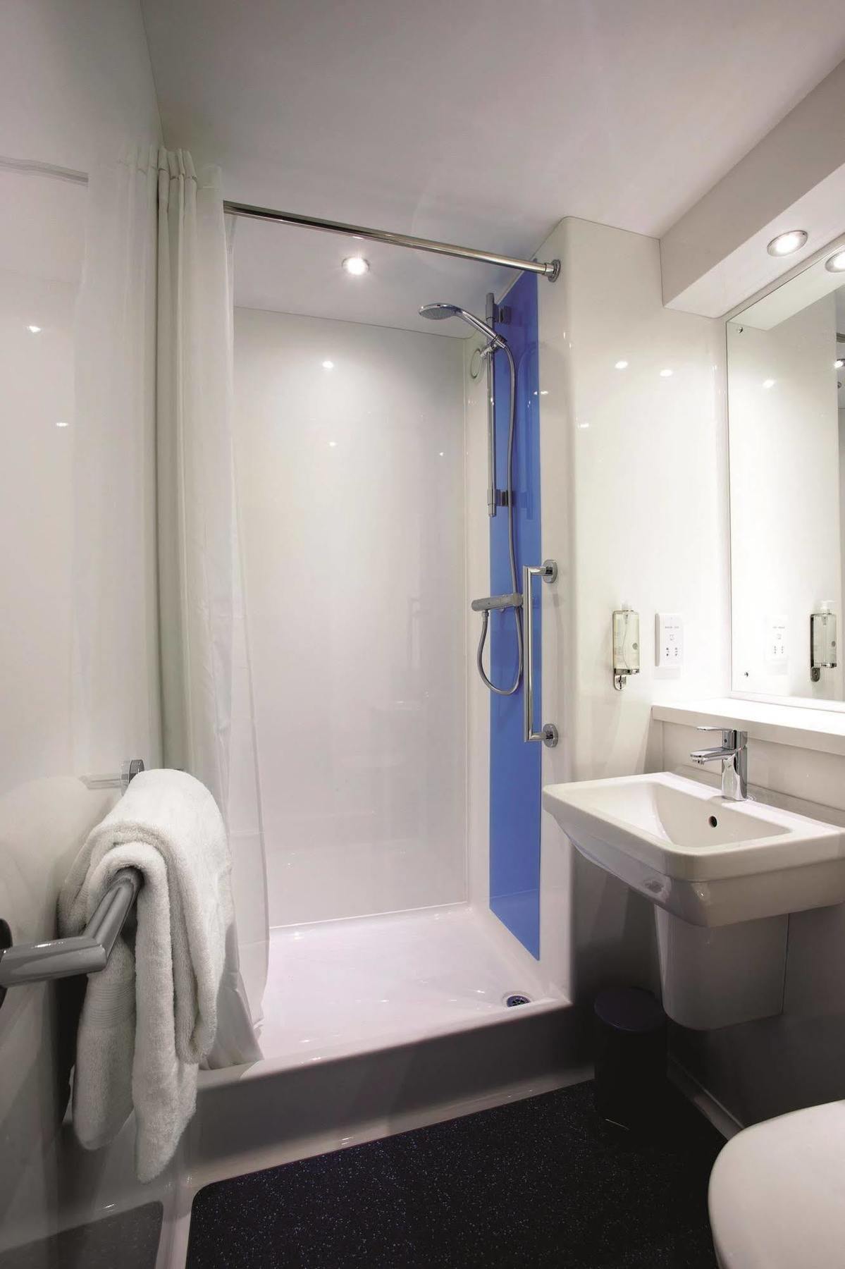 Travelodge York Tadcaster Bilbrough Dış mekan fotoğraf